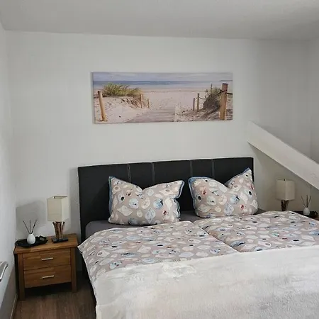 Wo Der Roland Gruesst Und Ostsee Ruft